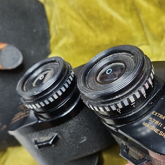 Vintage Sans & Streiffe 7x35 Extra Wide Angle U.V. Coated Model 979 Binoculars - Picture 7 of 14